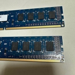 中古メモリー 2GB2枚の画像