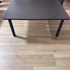 簡単に脚を外せるローテーブルBLACKの画像
