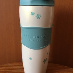 スターバックスタンブラーの画像