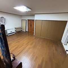 【苫小牧市日吉町　即入居可❗️】【保証会社・保証人無し相談🉑】【初期費用基本初回家賃のみ】借家（平屋の戸建て賃貸）❗️駐車2〜3台可🚘ペット何匹でも可🐶外国人・高齢者可❗️ - 苫小牧市