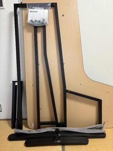 IKEA BEKANT オフィスデスク　パソコンデスク　3月10日まで