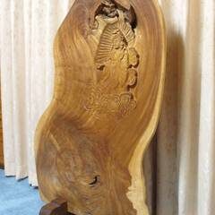 木製 天然木 一枚板 衝立 ついたて発送可能 ★ 高さ129㎝ 幅84cm 奥行38.5ｃｍ 板厚8cm ★ 観音 木彫り 彫刻 古民家 置物 間仕切り の画像