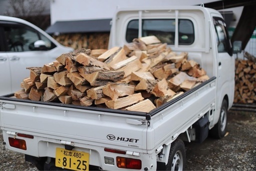 薪、軽トラック山盛り400kg 13