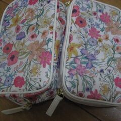 ダブルファスナーポーチ　新品未開封　非売品の画像