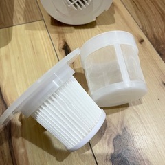 【お値下げ中】プラスマイナスゼロ コードレスクリーナー B021の画像