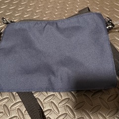 サコッシュの画像