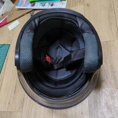 バイク用ヘルメットです。の画像