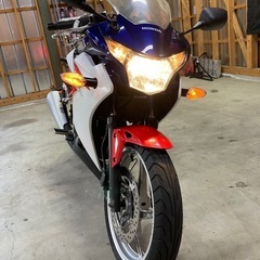 ホンダ CBR250Rの画像
