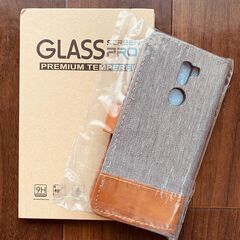【未使用品】Androidスマホケースと強化ガラスフィルムのセットの画像