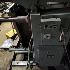 DAIDEN スポット溶接機 SU-15 ２００V　　15KVA　　単相 １９９１年製 １００kgの画像