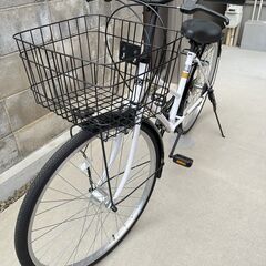 「使用1年未満！」DAIWA CYCLE/フィッツ/ホワイト/26インチ/6段変速/オートLEDライトの画像