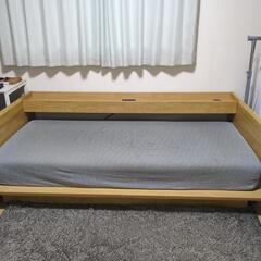 ソファーベッドの画像