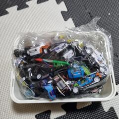 車おもちゃの画像