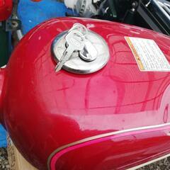 スズキGN 125ガソリンタンクの画像