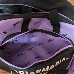【使用頻度少】REPIPI ボストンバッグ 黒・紫　大型　レピピアルマニオの画像