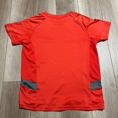 キッズ　PUMA プーマ　トレーニング用Tシャツ レッド　ASIA160の画像