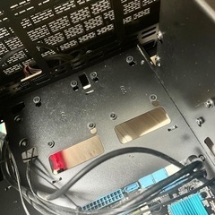 デスクトップPC(電源なし、ストレージなし、CPUなし)の画像