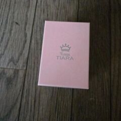 Venus TIARA 腕時計 