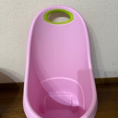 キャスター付きおもちゃ箱の画像