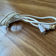 マイクロUSB充電器