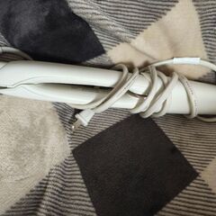 ヘアアイロン 白 海外対応