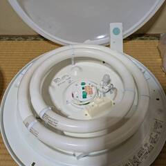 シーリングタイプ蛍光灯