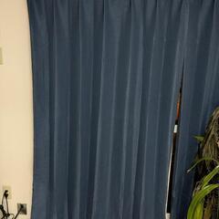 ニトリ 遮光カーテン ２枚セット（198×100）の画像