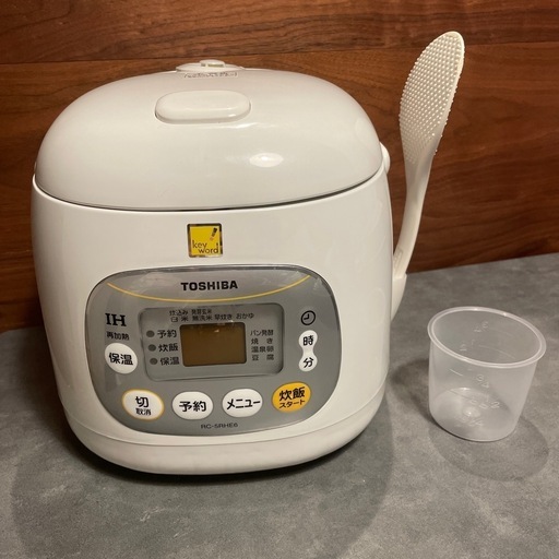 TOSHIBA 炊飯器
