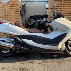 ヤマハ マジェスティ sg20j 4D9 カスタム車両 格安ビックスクーターの画像