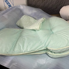 【差し上げます】ロフテー　枕