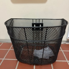【３月処分予定】自転車のカゴ（ネジつき）