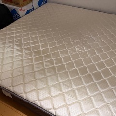 美品　ニトリ クイーン マットレス ポケットコイルの画像
