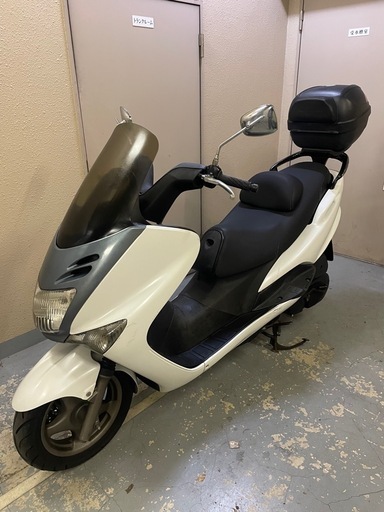 マジェ125