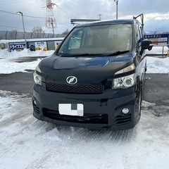 商談中 H22年式(2010年式)トヨタ　ヴォクシー　ZS 