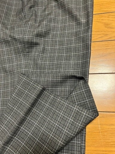 五稜郭中学校の男子制服 夏冬ズボン