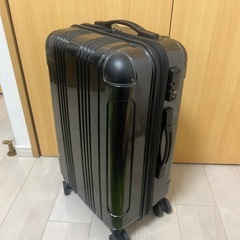 スーツケースの画像