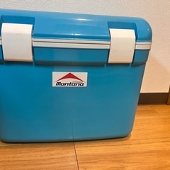 montana クーラーボックス
