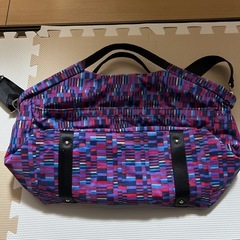 Discoat　旅行？カバンの画像