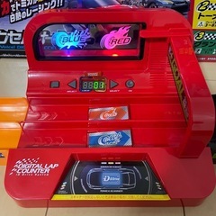 トミカスピードウェイ 実況サウンド  デジタルアクセルサーキット　ミニカー2台付きの画像