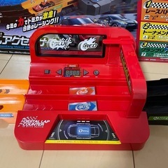 トミカスピードウェイ 実況サウンド  デジタルアクセルサーキット　ミニカー2台付きの画像
