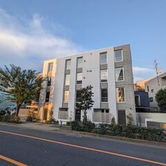 EO✨敷金ゼロ、礼金ゼロ、ネット使用料ゼロ、仲介手数料ゼロ💞駅徒歩7分👣南向きで日当たり良好☀ペット飼育可能🐶 - 世田谷区