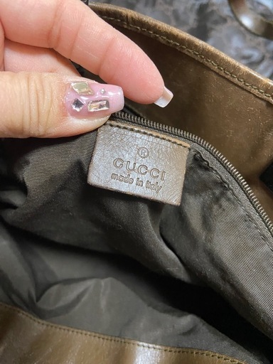 Gucciのキャンバスバッグ