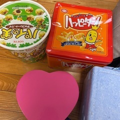 空缶　お菓子箱　収納ボックス　発泡スチロール　12点セット　まとめ売りの画像
