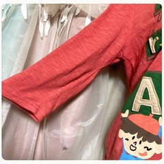 ご購入者様決定꒰rough꒱絵描きさんTシャツ ロンＴ カットソー 赤ピンク系 トップスの画像