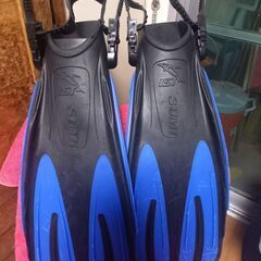 ダイビング　フィン　  IST 　 sumi 　  中古品