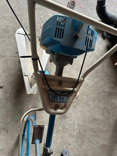 丸山　田んぼ溝切機