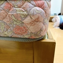 シングルベッド（マットレス付）の画像