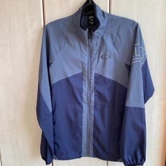 オークリー  ナイロンジャケット　メンズＭ