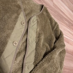 モコモコボアジャケット  GU の画像