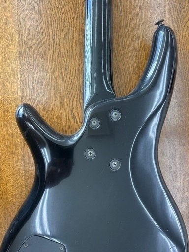 GrassRoots】エレキベース【松戸市リユース工房】